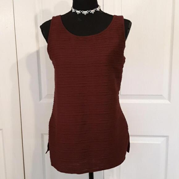 NWT Ann Taylor Dark Burgendy Red Tank Size Small - Picture 2 of 9